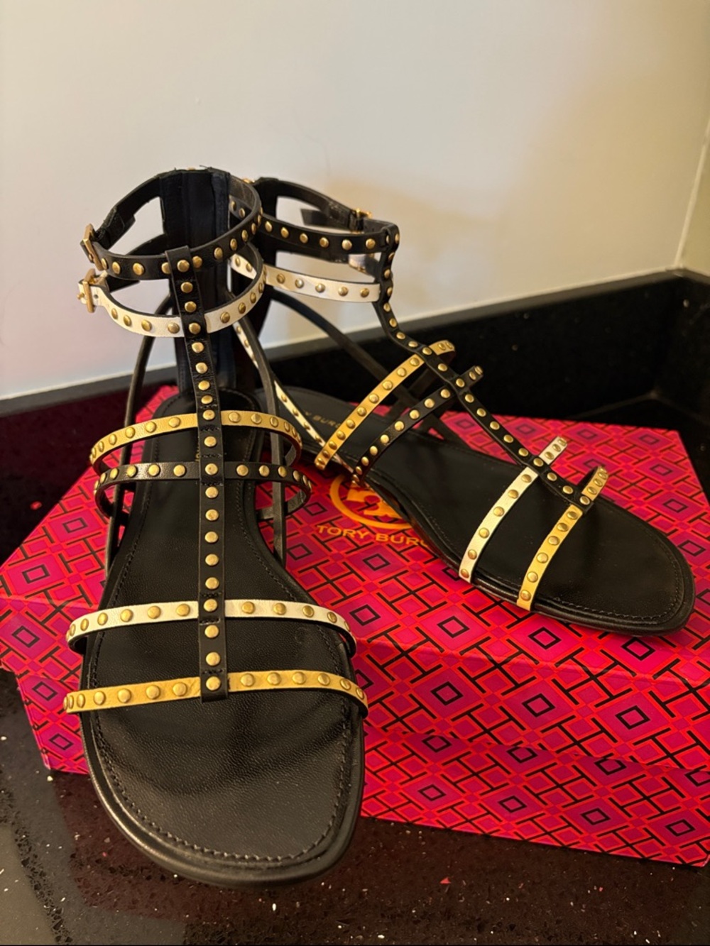 NWT Tory Burch Capri Leather Gladiator Gold Studded Back Zip Sandals Bohemian